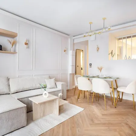 Magnifique Deux Montmartre Avec Clim Et Cinema Apartamento París